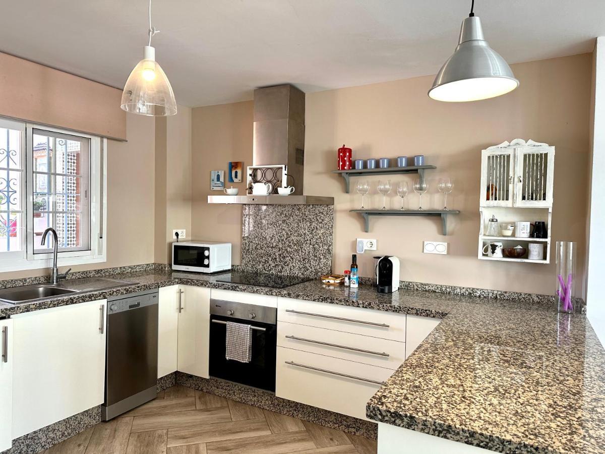 Apartamento Estilo Arabe En El Centro De San Pedro De Alcantara - Toledo 1B Marbella Exterior photo